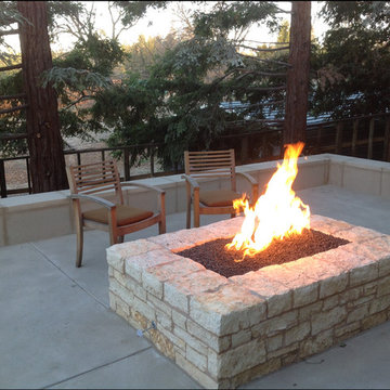 Stone Fire Pit, Natural Gas