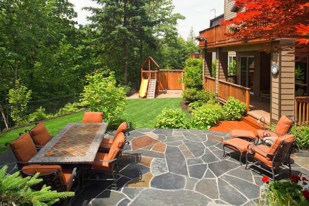 Traditional Patio by Paragon Landscape Management