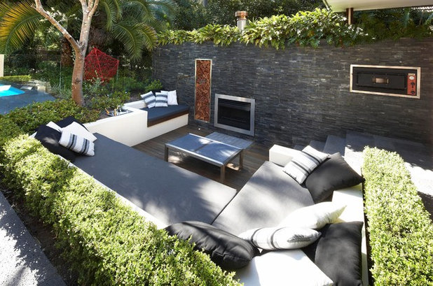 Contemporaneo Patio by Dean Herald-Rolling Stone Landscapes