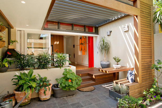 Contemporary Patio by Danny Broe Architect