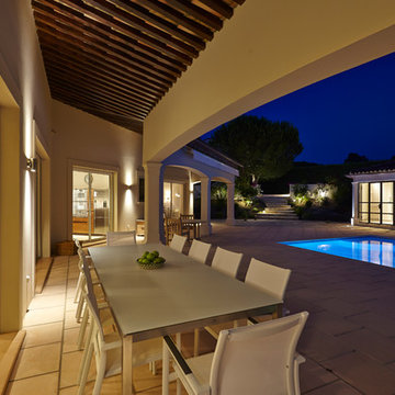 Terrasse ouverte sur piscine du Cap d' Antibes - Domain Villa