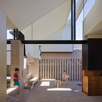The Garden House Framed Vista