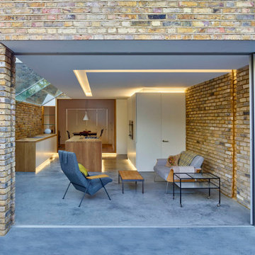 The Modern Side Extension
