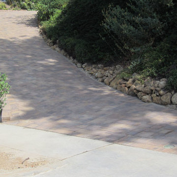 Thousand Oaks - Sloped Driveway - Orco - Villa – Tuscany - AFTER 1