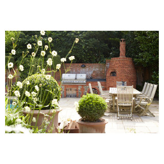 Toddington House - Traditional - Patio - Sussex - by Andy Stedman