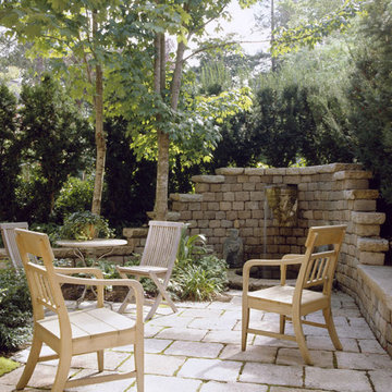 Traditional Patio