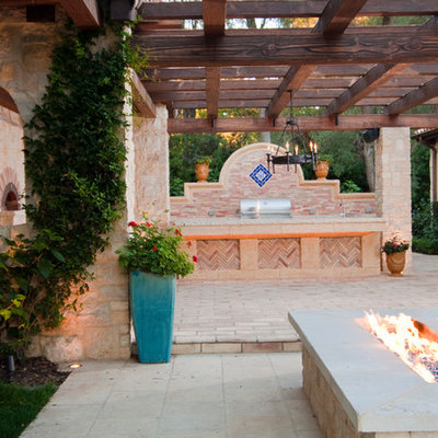 Tuscan patio photo in San Francisco