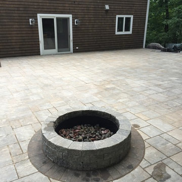 Unilock Beacon Hill Bavarian Patio and Fire Pit Installation