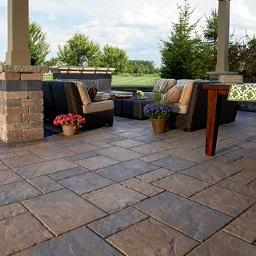 Unilock Copthorne Pavers - Photos & Ideas | Houzz