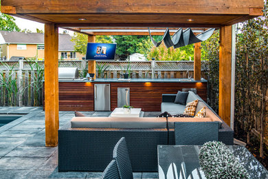 Patio kitchen - modern patio kitchen idea
