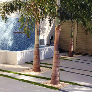 Vero Beach Courtyard