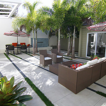 Vero Beach Courtyard