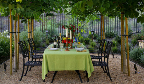 Enjoy the Romance of Dining in a Classic Gravel Garden