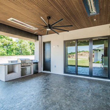 West End 2018 Parade Home
