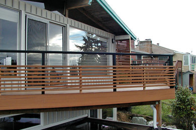 Patio - contemporary patio idea in Seattle