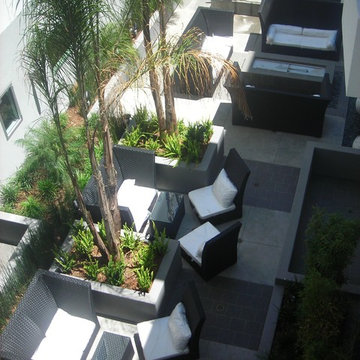 West Side - Los Angeles - courtyards
