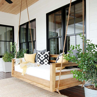 Ispirazione per un patio o portico etnico