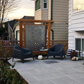 Wider view of the patio and screen