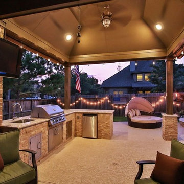 Wiley- Pool & Covered Patio
