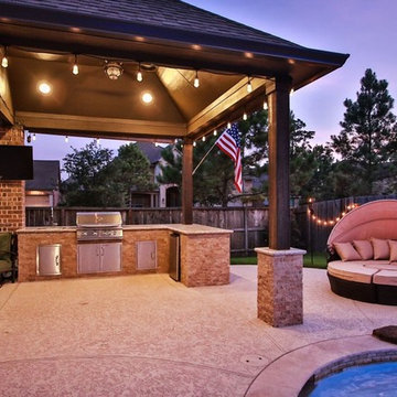 Wiley- Pool & Covered Patio