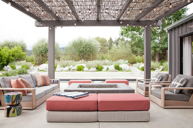 Transitional Patio by Katharine Webster Inc.