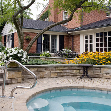 Winnetka Patio, Spa, and Gardens . . . Perfect for Entertaining