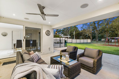 Patio - modern patio idea in Brisbane