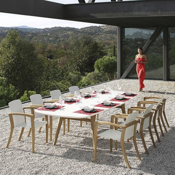 Zadiz Dining Table and Chairs