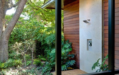 12 Refreshing Ideas for Outdoor Showers