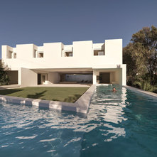 Trendy Pool by gus wustemann architects