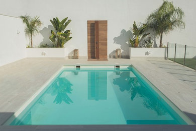 Стильный дизайн: бассейн в стиле неоклассика (современная классика) - последний тренд