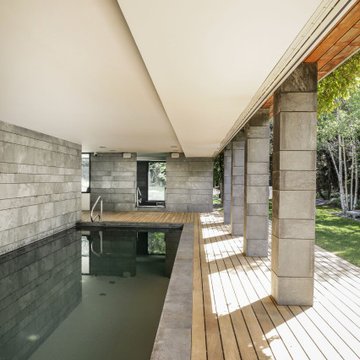 LA FAVORITA, casa de estilo contemporáneo con diseño interior y paisajismo