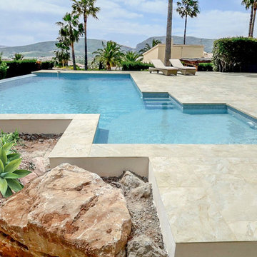 Marfil Pool Colour