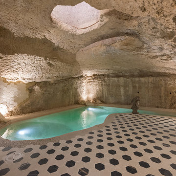 Piscina nella grotta