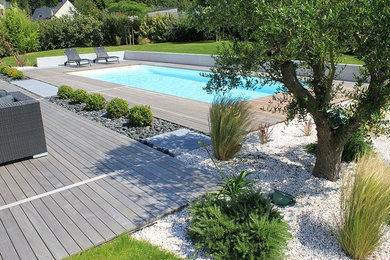 Moderner Pool in Rennes