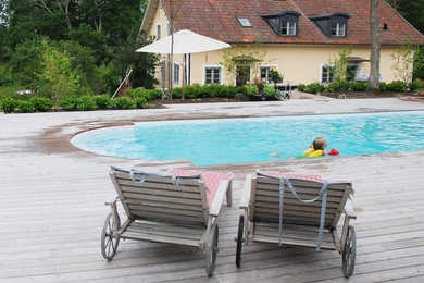 Стильный дизайн: бассейн в скандинавском стиле - последний тренд