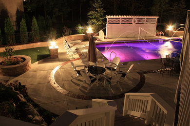 Example of a classic pool design in Milwaukee