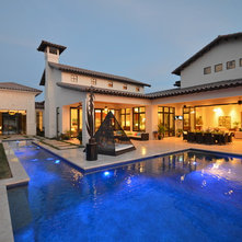 Contemporary Pool by Kyle Lindsey Custom Homes