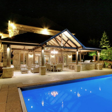 A Backyard to Entertain Family and Friends