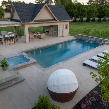 A Multi-season Entertaining Backyard