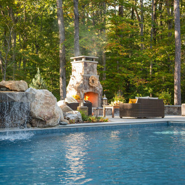 A Poolscape to be Enjoyed Year-Round