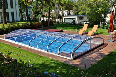 Pool - modern pool idea in Montreal