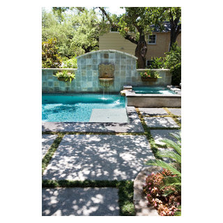 Alamo Heights Fountain Pool - Traditional - Pool - Austin - by Brad ...