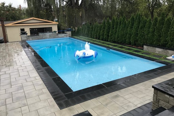 air b and b with swimming pool