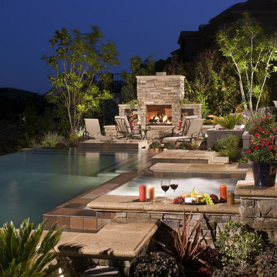Example of a classic infinity pool design in Los Angeles