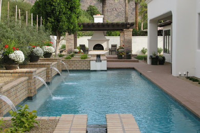 Inspiration for a classic swimming pool in Phoenix.