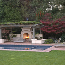 outdoor fireplace and pizza oven
