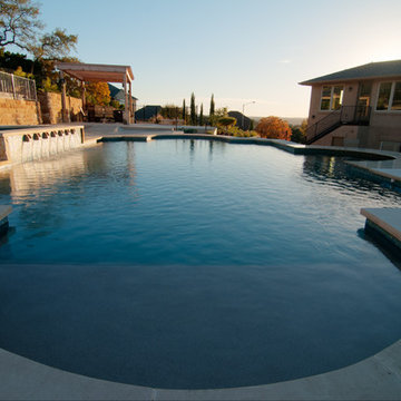 Austin River Place Swimming Pool