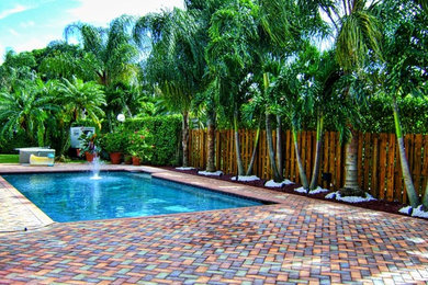 Pool - traditional pool idea in Miami