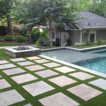 AWARD WINNING House synthetic turf backyard oasis